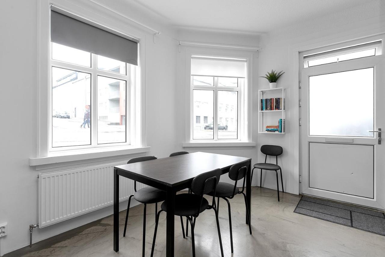 Cozy 2 Bedroom Apartment In Central Reykavik レイキャヴィーク エクステリア 写真